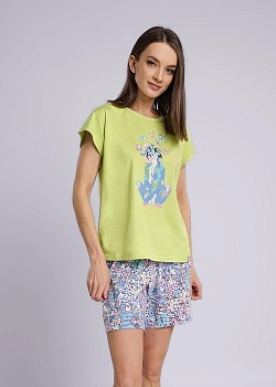 Комплект футболка + шорты для женщин Clever 173800