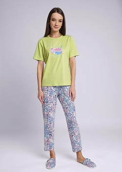 Комплект футболка + шорты для женщин Clever 173802