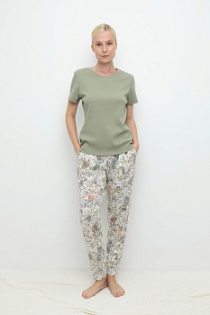 Пижама футболка + брюки для женщин Very Neat 178575